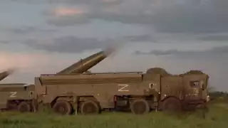 Rusia inicia ejercicios con armas nucleares tácticas cerca de Ucrania en respuesta a amenazas occidentales