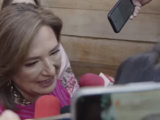 Xóchitl Gálvez realizó su voto