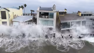 Aumentan a ocho los muertos por el paso de la tormenta tropical Rachel en el Pacífico mexicano