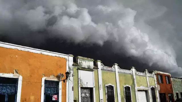 Evita accidentes durante tormentas eléctricas con estas medidas de seguridad
