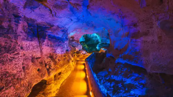 Las Grutas de Xtacumbilxunaan, ubicadas en el ejido de Bolonchén de Rejón Las Grutas de Xtacumbilxunaan, ubicadas en el ejido de Bolonchén de Rejón