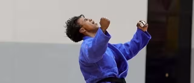 Prisca Awiti tendrá su combate en unos minutos