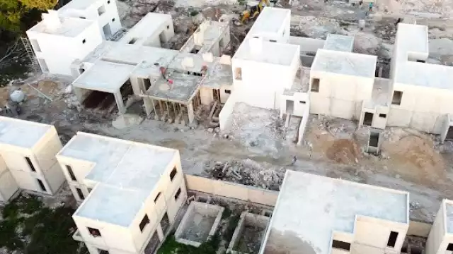 Al menos 700 clientes reportaron que no recibieron los terrenos y casas pagados.