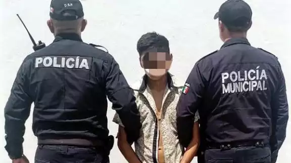 De acuerdo con el reporte, el sujeto asaltó a una mujer en un establecimiento del puerto De acuerdo con el reporte, el sujeto asaltó a una mujer en un establecimiento del puerto