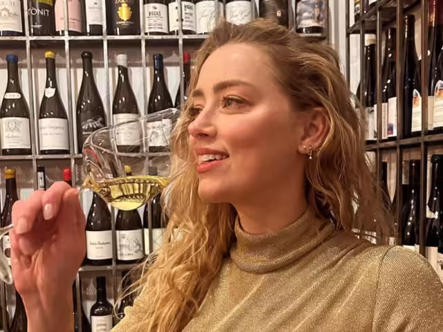 Ambear Heard dio a luz a dos hijos gemelos