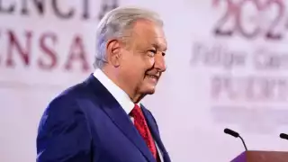 Presidente AMLO asegura que fallo global de Microsoft no afectó tanto a vuelos nacionales