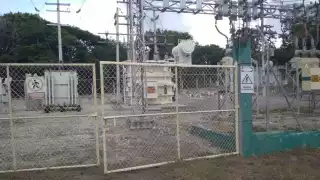 Joven sufre grave descarga eléctrica en subestación de Hopelchén 