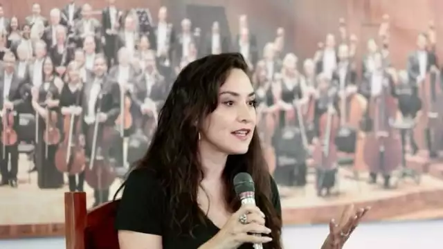 Claudia Stella Curiel de Icaza es una historiadora, gestora cultural y funcionaria mexicana