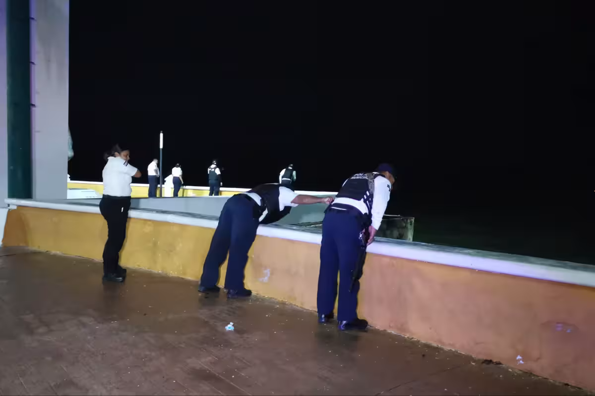 Hombre muere ahogado tras caer al mar en el malecón de Ciudad del ...