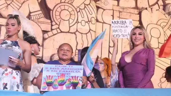 Así se desenvolvió la manifestación pacífica en Mérida Así se desenvolvió la manifestación pacífica en Mérida