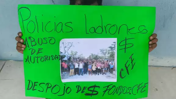 Mantendrán las protestas hasta la liberación de sus compañeros Mantendrán las protestas hasta la liberación de sus compañeros