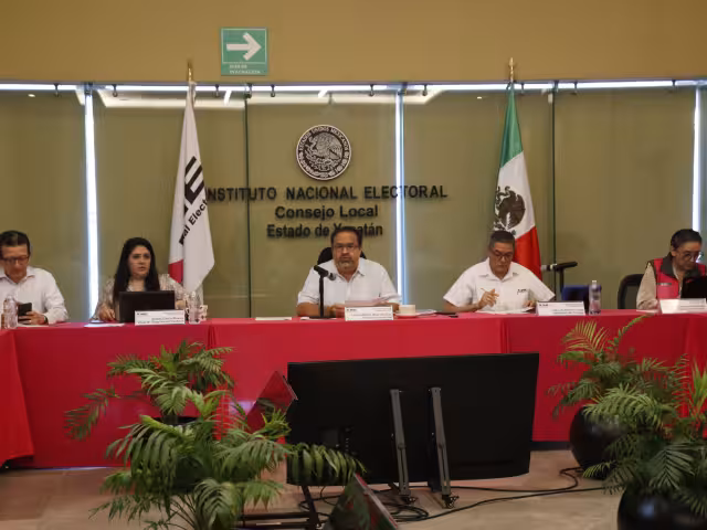 Un vocal del INE subrayó que solo el 10% de los votantes en fila fueron requeridos para completar a funcionarios de las 50 casillas