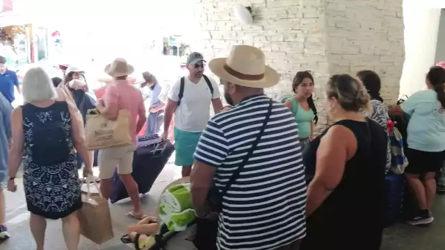 Según plataformas digitales, la Apiqroo recibió autorización para aplicar alzas en el atraque, muellaje, embarque y desembarque