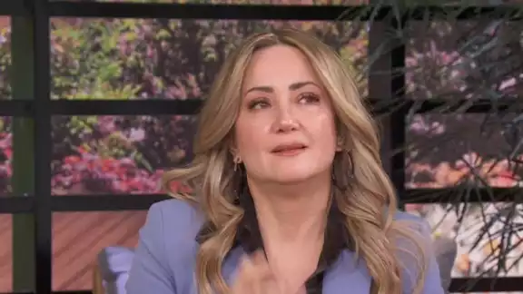 Andrea Legarreta dedica triste mensaje a su mamá este 10 de mayo