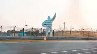 Michelin Querétaro no cierra, se fusiona con planta de Guanajuato; confirma Marcelo Ebrard 