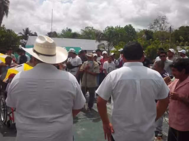 Aseguran que las calles sufrieron daños por las maquinarias pesada encargadas en la construcción del Tren Maya