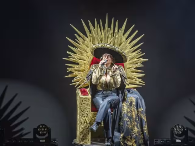 Alicia Villarreal le manda mensaje a Arturo Carmona por hablar de su separación con Cruz Martínez