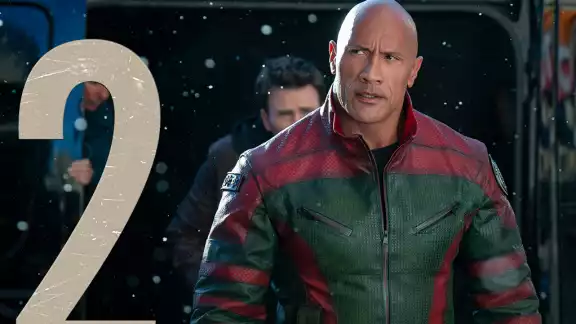 Dwayne Johnson compara Código Rojo película con Oppenheimer.