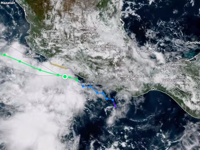 Tormenta tropical Mario amenaza costas de Michoacán y Guerrero con lluvias intensas