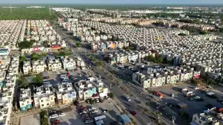 Aguakan señala nuevamente a la CFE por falta de agua potable en colonias de Cancún