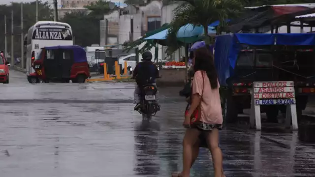 Desde temprano en la mañana, las lluvias comenzaron a tomar más fuerza; continuarán hasta el día viernes