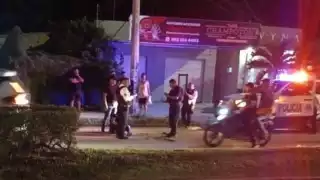 Mujer embarazada y otro motociclista resultan lesionados  en Champotón a causa de baches y tomas de agua  expuesta