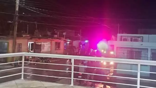Colchón incendiado desata movilización de bomberos en El Aserradero