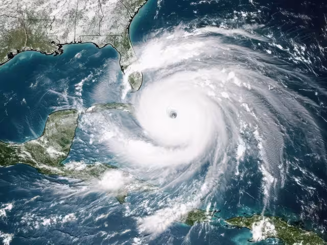 Esto es todo lo que debes saber sobre la temporada de huracanes en México