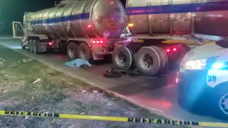 Tragedia en Cancún; muere joven ciclista tras ser arrollado por doble remolque 