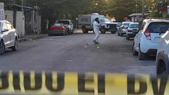 Tres personas heridas tras ataque de disparos en Cancún. Tres personas heridas tras ataque de disparos en Cancún.