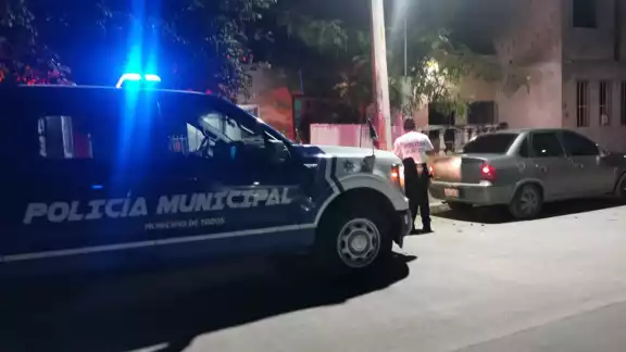 Dejaron el coche abandonado Dejaron el coche abandonado
