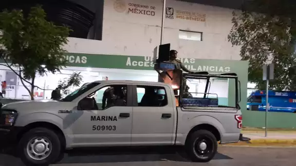 Debido a las heridas del Secretario, tuvo que ser rápidamente trasladado al hospital.