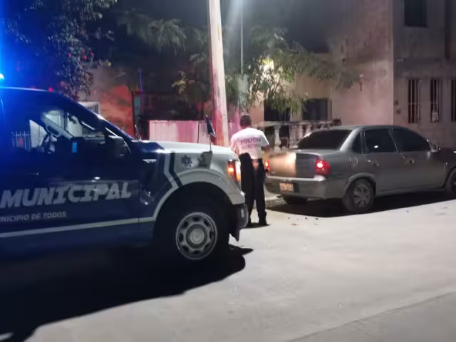 Dejaron el coche abandonado