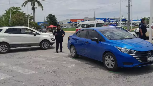 Policía Estatal supervisa reparación de daños tras accidente en Campeche