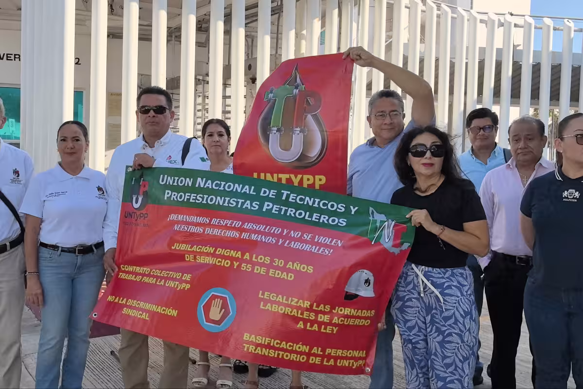 Protestan técnicos petroleros en Ciudad del Carmen: Exigen jubilación ...