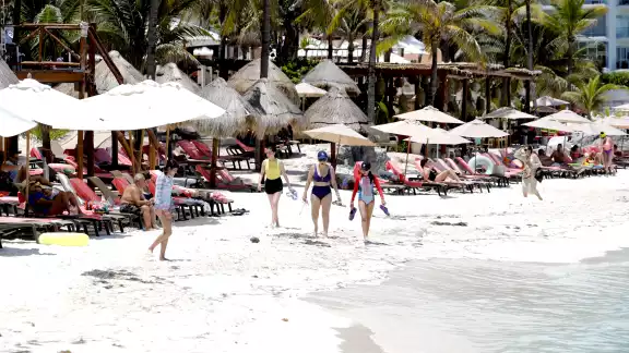De acuerdo con la Secretaría de Turismo, del 21 al 27 de diciembre llegó más de medio millón de turistas De acuerdo con la Secretaría de Turismo, del 21 al 27 de diciembre llegó más de medio millón de turistas