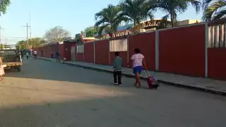 En algunos planteles se registraron el 100% de asistencia de maestros