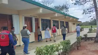 Temporada de huracanes en Quintana Roo: Alistan más de 40 refugios en  Lázaro Cárdenas 