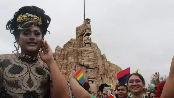 Habitantes de Mérida celebran la marcha del Orgullo LGBTQ+