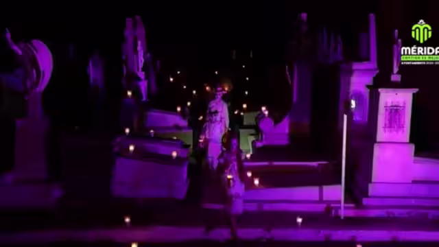 Ciudadanía se prepara para el Festival de las Ánimas en Mérida.