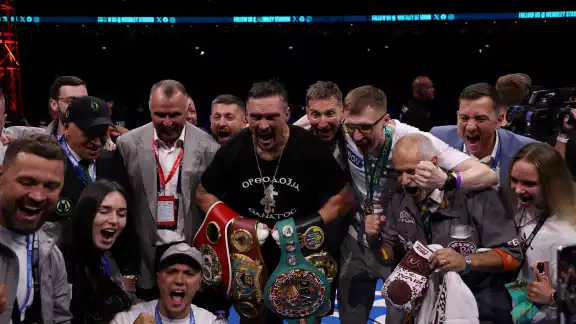 Usyk vs Dubois 2: El de Crimea marcó otra contundente victoria en el boxeo. Usyk vs Dubois 2: El de Crimea marcó otra contundente victoria en el boxeo.