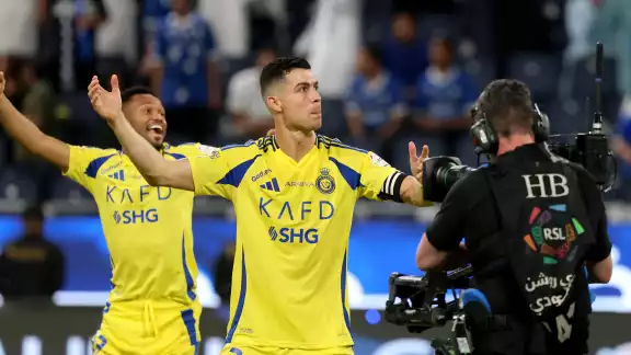 Cristiano llego a 21 goles en Arabia