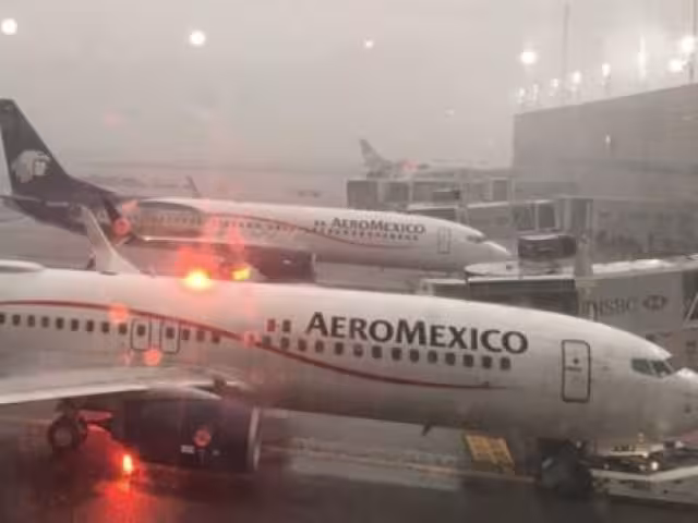 Hubo vuelos demorados por esta situación, dos fueron de Aeroméxico.