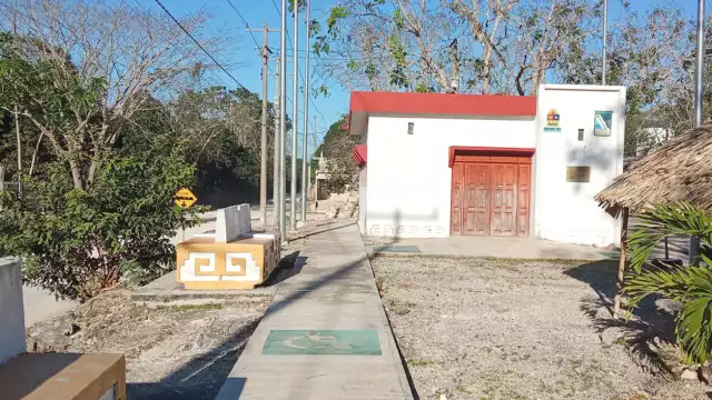 Alumbrado público, reparación de calles y transporte, son algunas necesidades del lugar