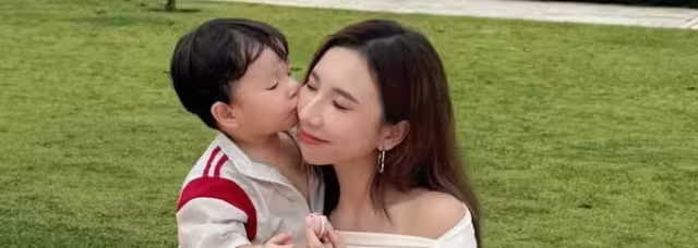 Hijo de la influencer Jasmine Yong muere ahogado en hotel de Malasia