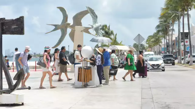 Comercios y touroperadores, así como restaurantes, reportaron el incremento significativo en el consumo de los visitantes el pasado fin de semana