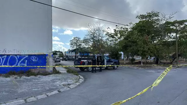 La víctima fue identificada como un hombre de entre 30 a 35 años; no se revelaron más detalles