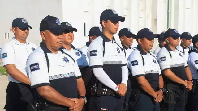 Los agentes de la Policía Turística denuncian de manera anónima por temor a las represalias de los altos mandos