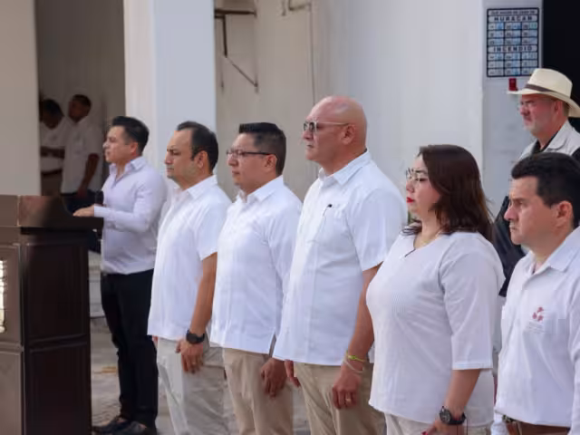 El fiscal Jackson Villacís hizo oficial el relevo este lunes durante un homenaje en la FGECAM.