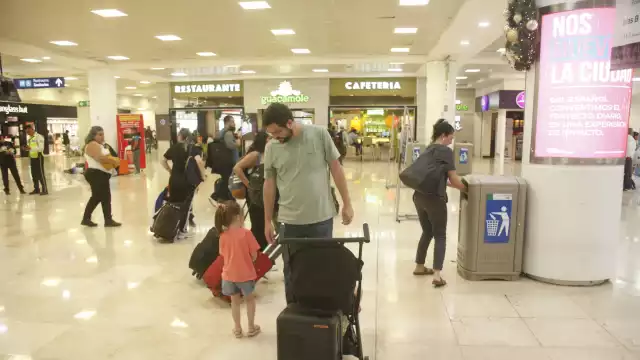 Algunos visitantes nacionales compraron con anticipación sus boletos, por lo que no vieron reflejado el incremento